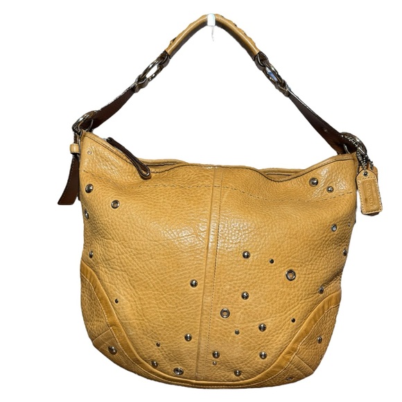 Coach Handbags - Coach Vintage Hobo Shoulder Bag